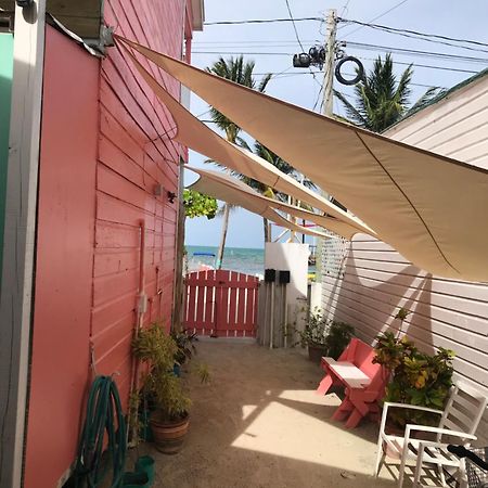 Chila'S Accommodations Caye Caulker Buitenkant foto